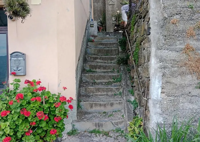 Casa Nonna Rina Ge Liguria * Gattorna